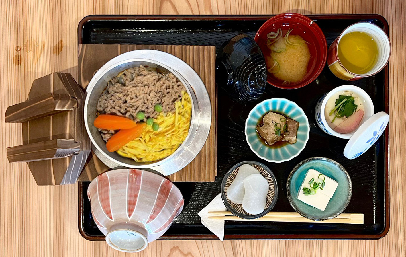 五目釜飯